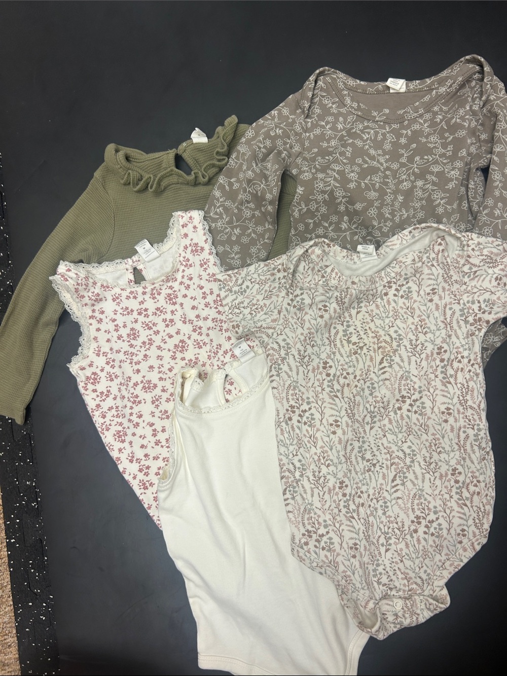 Colored Organics Baby Girls Floral One-Piece Bodysuit Set - Taupe, Cream & Pink